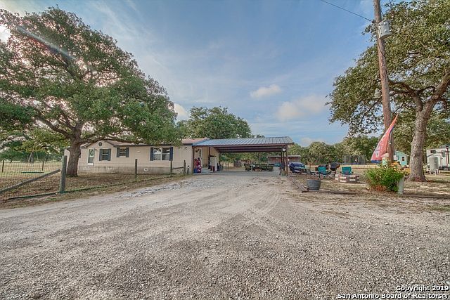 1st image of 4910 Odaniel Rd