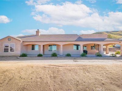 23053 Roundup Way, Apple Valley, CA, 92308