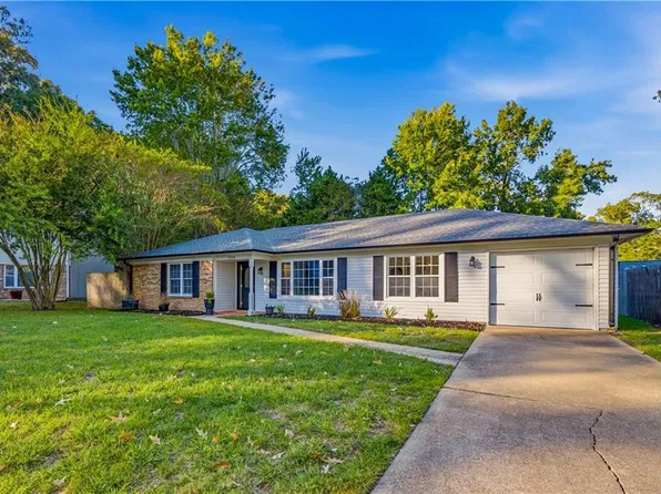 1704 Placid Ct, Virginia Beach, VA 23453