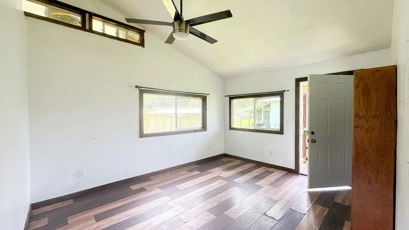 2 bed, $1,150 — Photo 2