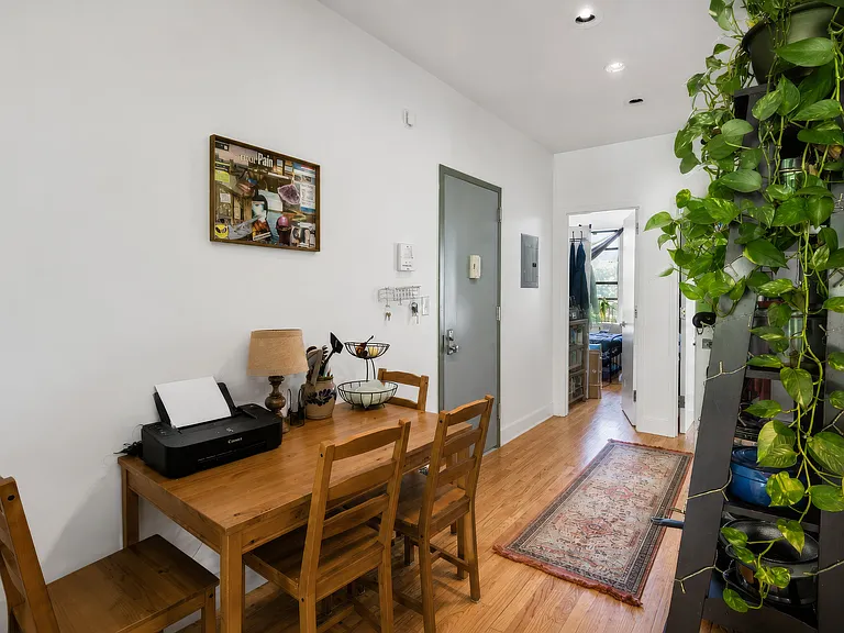 494 Macdonough St #2 — Photo 5