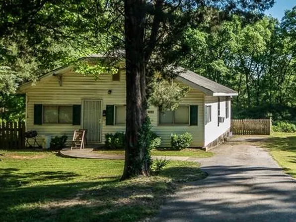 5211 Loop Rd, Birmingham, AL 35224