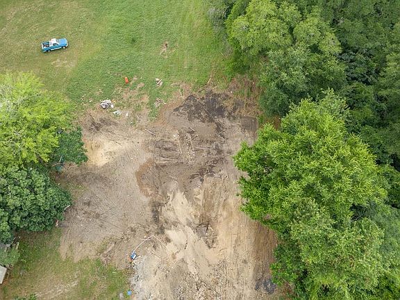 4th image of 1309 New River Rd