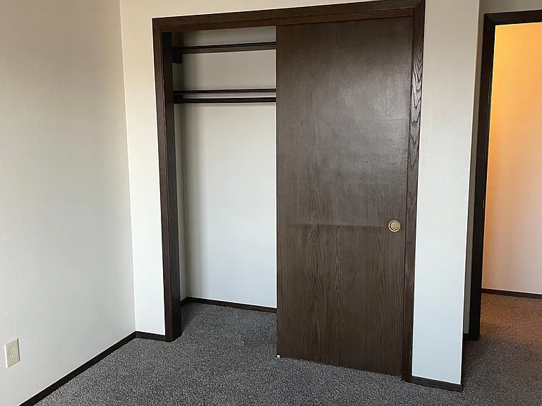 1911 Pike Dr — Photo 11