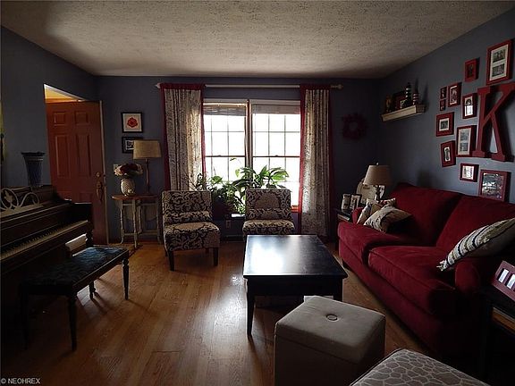4th image of 730 Wedgewood Dr