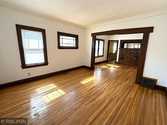 2nd image of 3231 Dupont Ave N