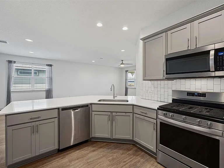 141 Parryi Cv — Photo 13