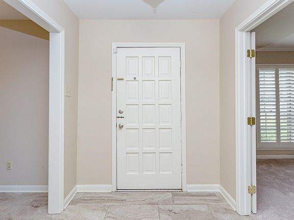 4th image of 6230 Braesheather Cir