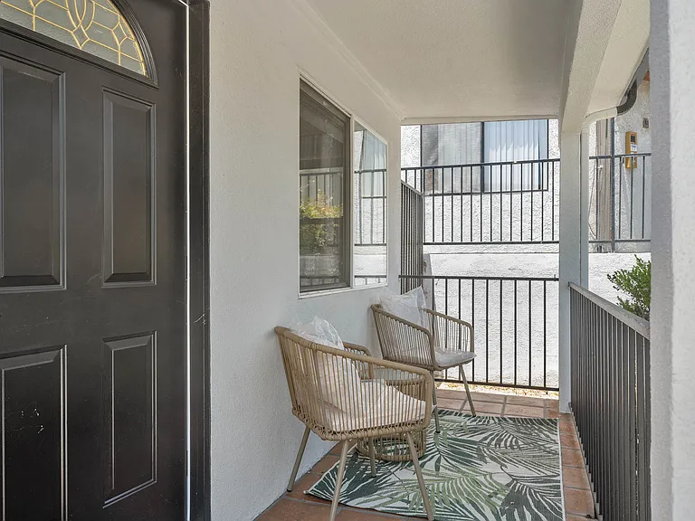 2241 N Niagara St #101 — Photo 7