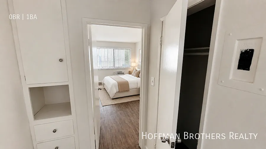 933 Wilcox Ave Los Angeles, CA 90038 — Photo 4