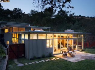 15 Juniper Dr, Orinda, CA 94563