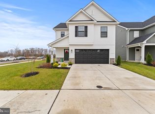 140 Wood Walk Ave, La Plata, MD 20646