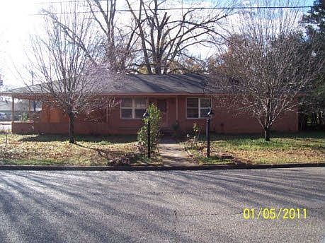 1st image of 1027 Palestine St
