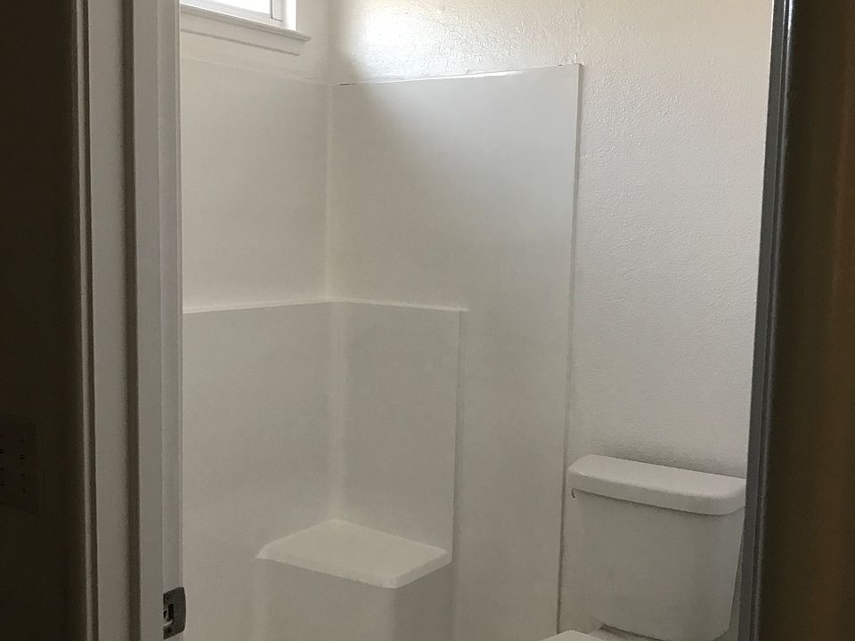 2nd image of 25621 Bendilent Cir
