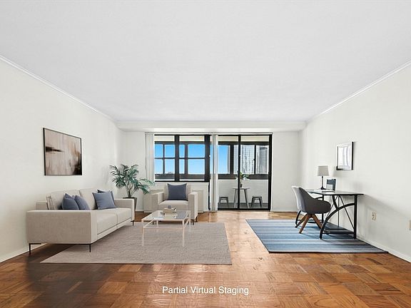 2nd image of 9 Hawthorne Pl APT 15H