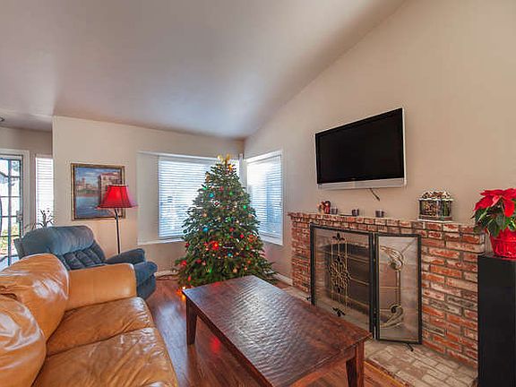 5th image of 848 Viking Ln