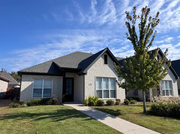 26 Saffron Cir, Little Rock, AR 72223