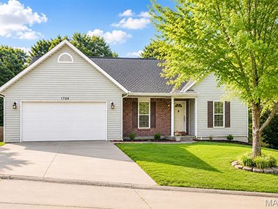1328 Oakwood Dr, Jackson, MO, 63755