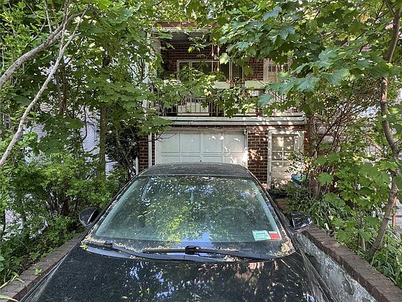 3rd image of 1238 Bradford Avenue