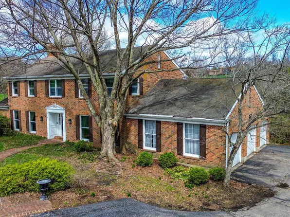 130 Heathwood Ln, Hamilton, OH 45013