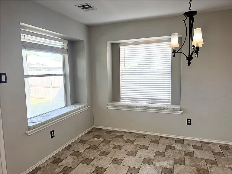 11715 Raymond C Ewry Ln — Photo 20