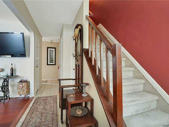 4th image of 24 Summerfield Ct