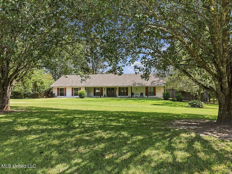 1st image of 606 Mississippi #13