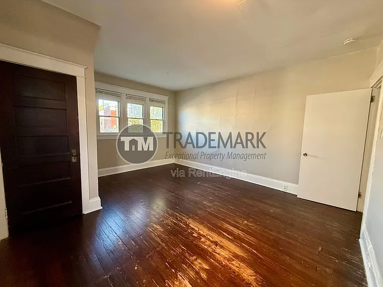 2246 N 4th St — Photo 16