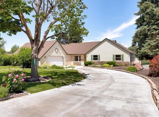 15176 Christopher St, Caldwell, ID 83607