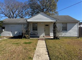 1013 Lillian St, Metairie, LA 70001