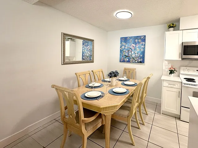 1955 Woodway Pl #411 — Photo 24