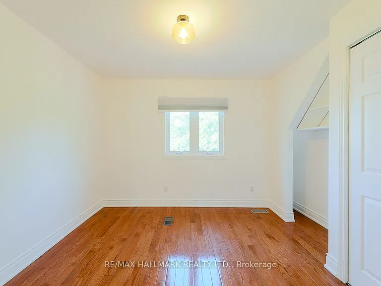 527 Craven Rd — Photo 23