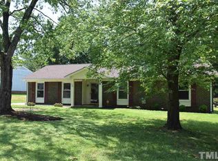 2721 Westchester Dr, Burlington, NC 27217