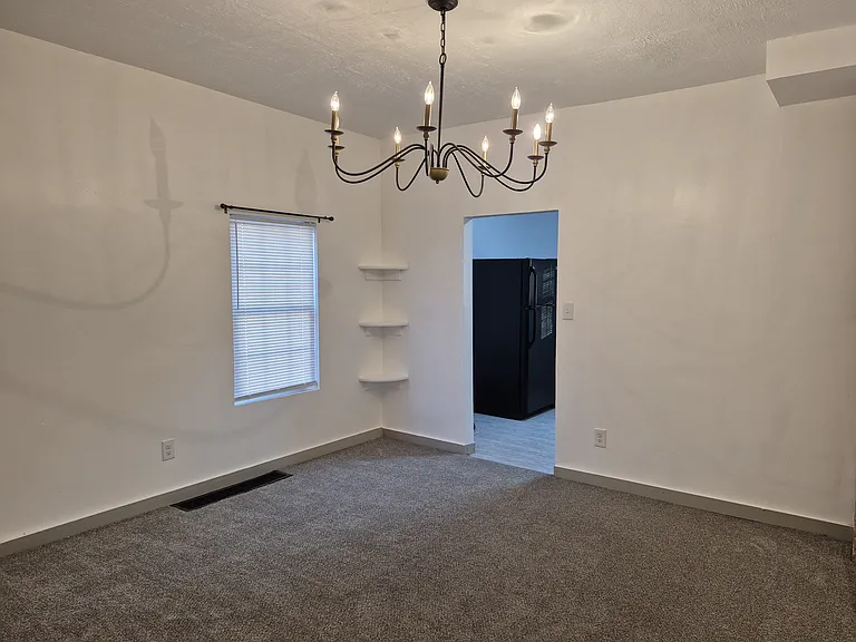 479 E Woodrow Ave — Photo 6