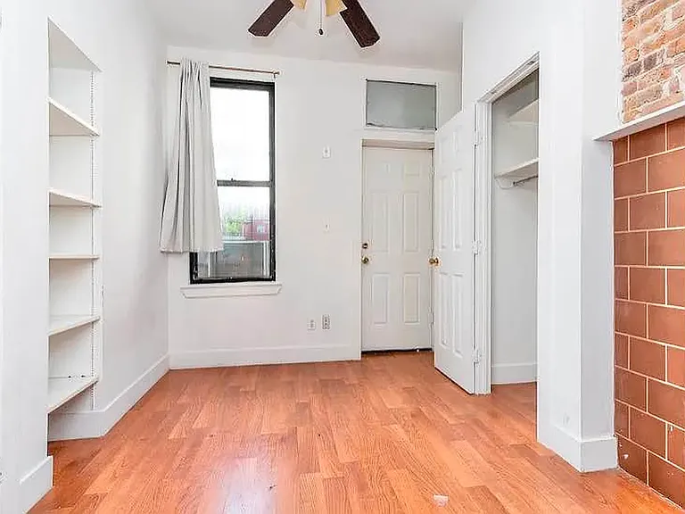 294 Harman St #2LR — Photo 5
