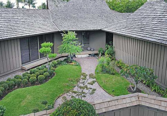 Home For Sale In Boca Grove