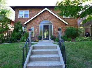 16 Acacia Rd #C10, Toronto, ON M4S 2K4