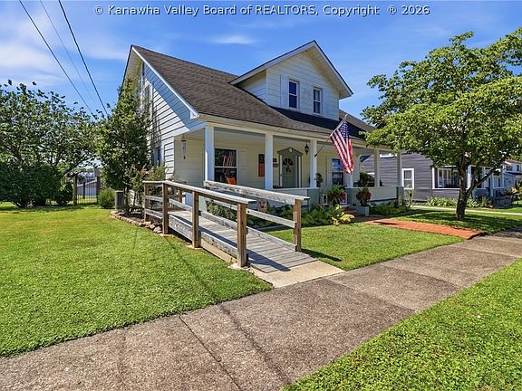 2nd image of 2643 Virginia Ave