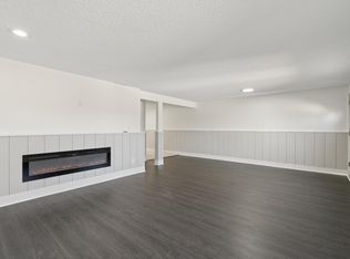 3944 76th Way E, Inver Grove Heights, MN 55076