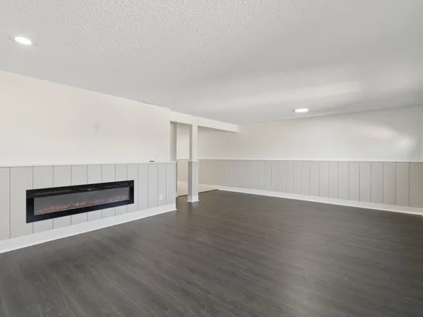 3944 76th Way E, Inver Grove Heights, MN 55076