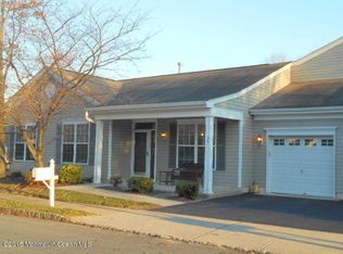 35 Silverside Rd, Lakewood, NJ 08701