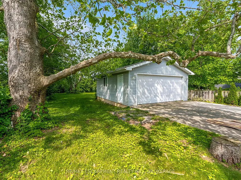18 Bonavem Dr #1 — Photo 18