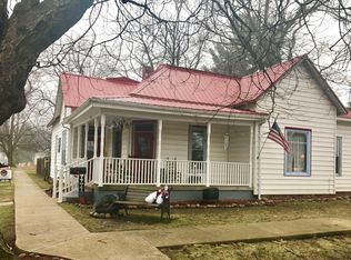 307 E Pine St, Bourbon, IN 46504