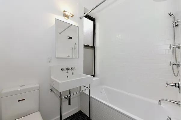 Rented by Aether Property Group | media 36