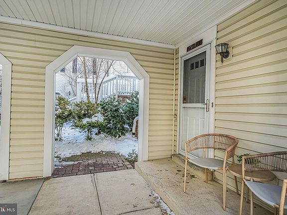 3rd image of 2917 S Woodley St APT B