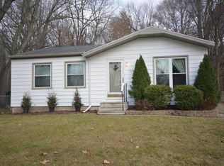 5515 Bedford St, Portage, MI 49002