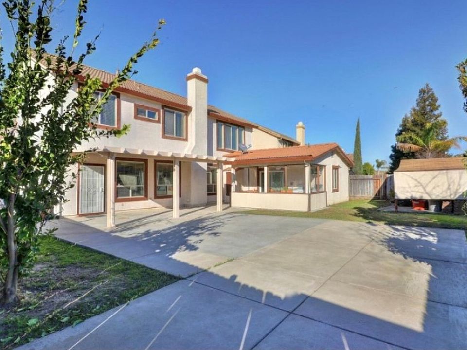 2nd image of 5954 Radmere Dr