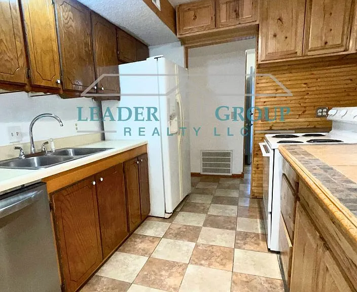 740 NW Bocci Dr — Photo 6