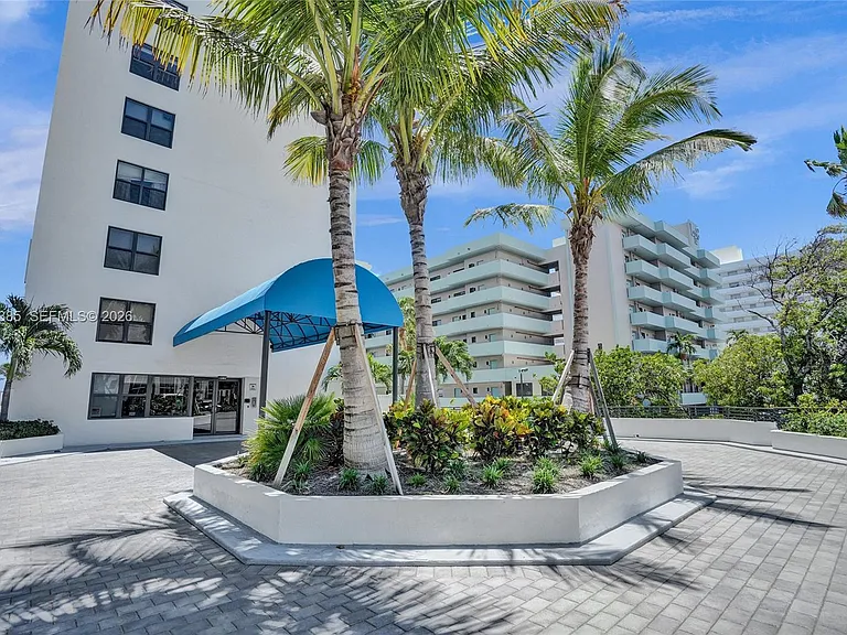 1500 N Ocean Blvd #801 — Photo 44