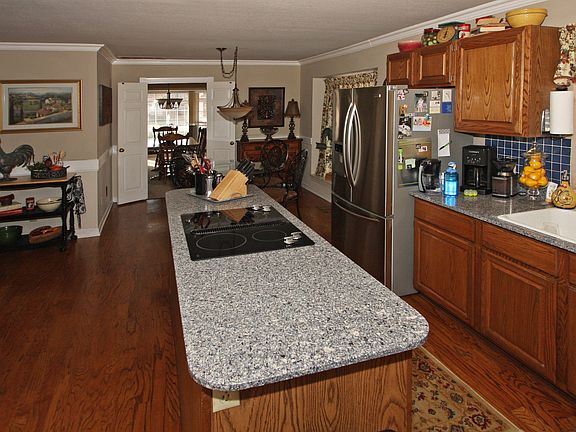 Sold Surface Countertops